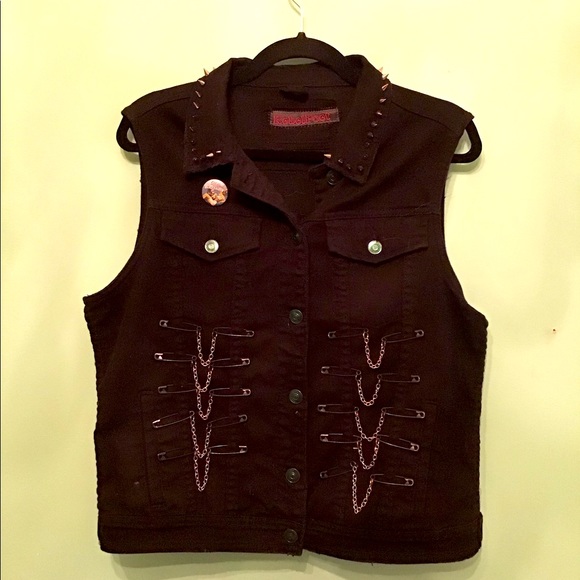 COPY - Creature From The Black Lagoon Custom studded Vest - Picture 5 of 7